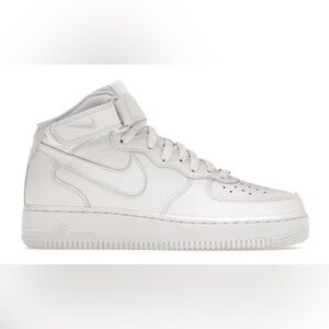 Nike Air Force 1'07 Mid Sneaker